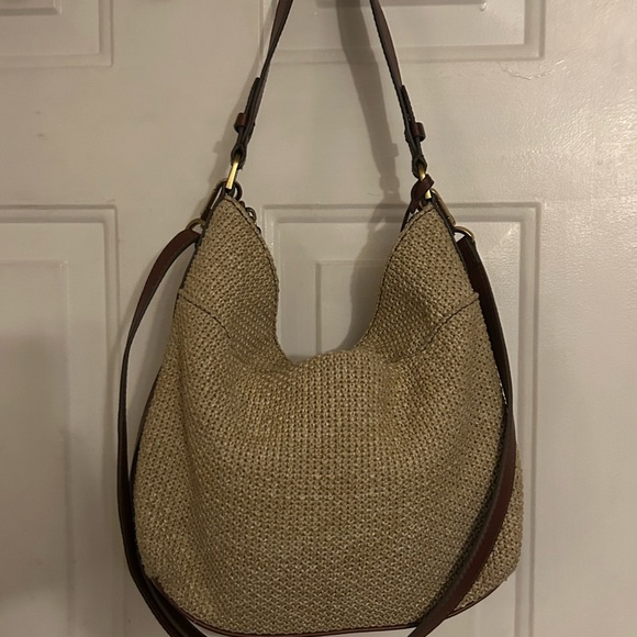 Fossil Beige and Brown Woven Leather Shoulder Bag - Picture 7 of 11
